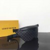 Louis Vuitton Discovery Bumbag N40187
