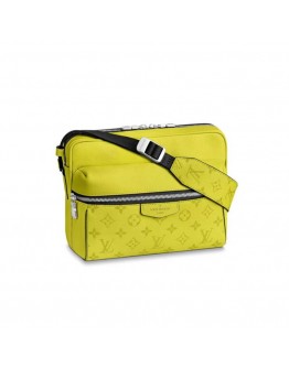 Louis Vuitton Outdoor Messenger Bag M30239