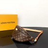 Louis Vuitton LV Bumbag M43644