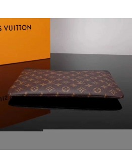 Louis Vuitton Daily Pouch M62048