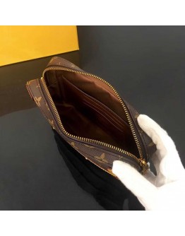 Louis Vuitton Soft Trunk Pouch M44779